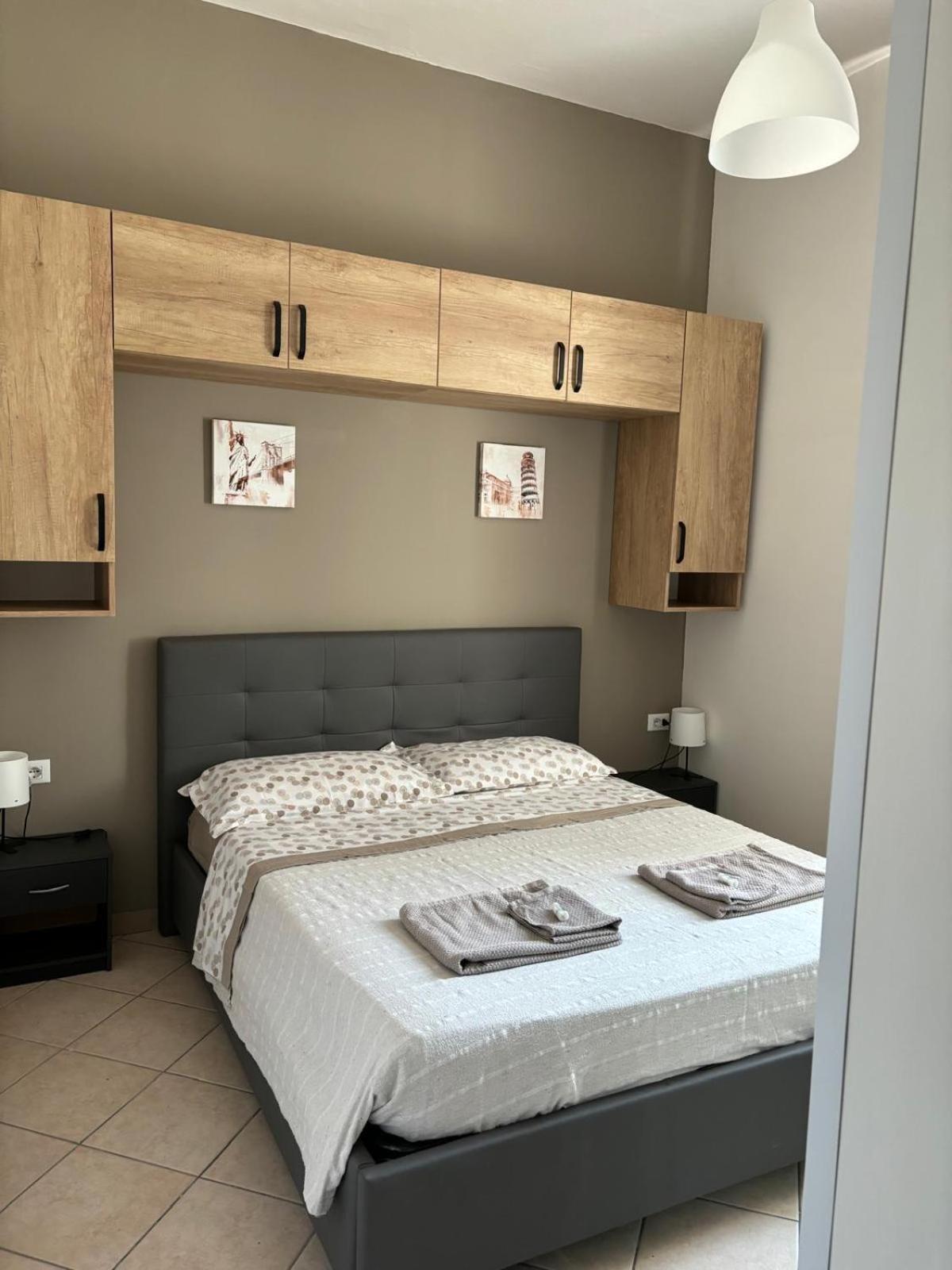 Affittacamere Home&Stazione Bolonia Exterior foto