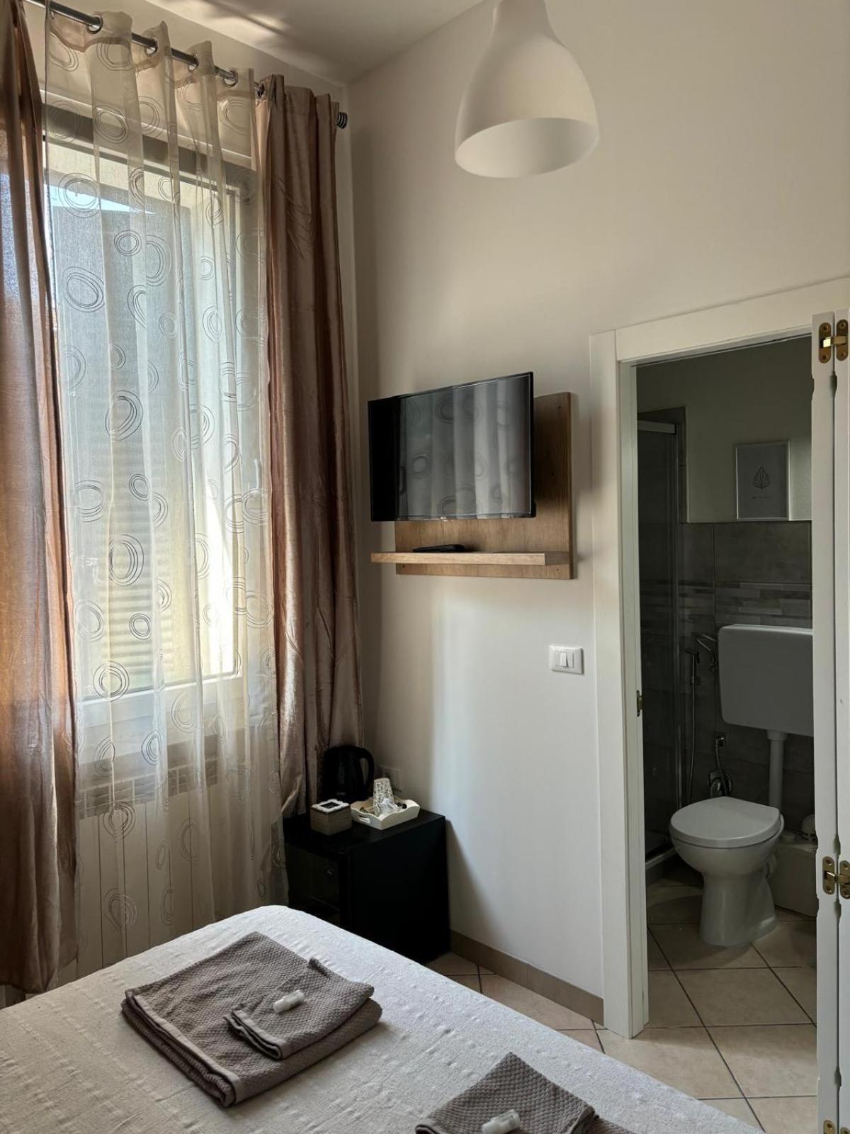 Affittacamere Home&Stazione Bolonia Exterior foto