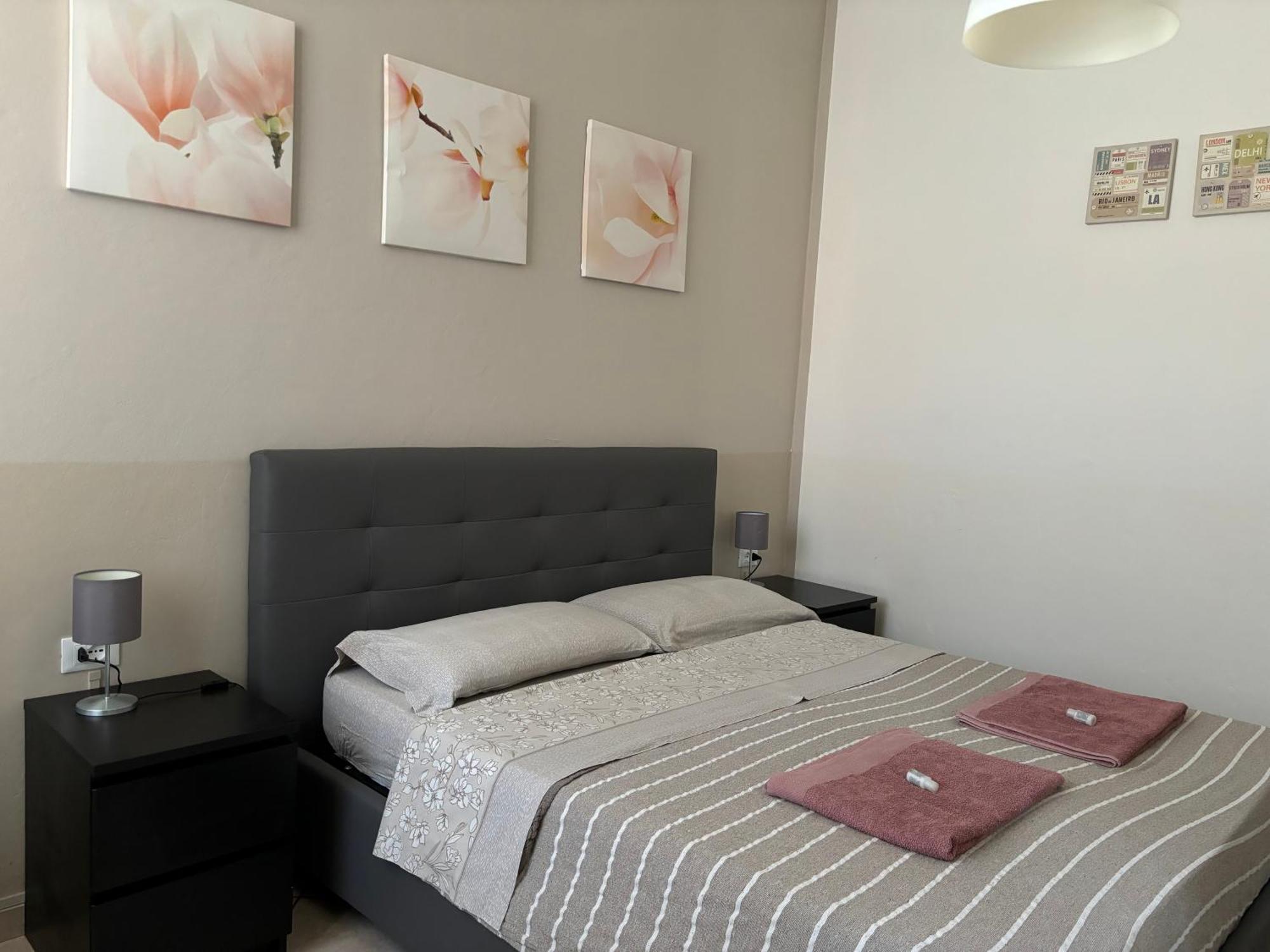 Affittacamere Home&Stazione Bolonia Exterior foto