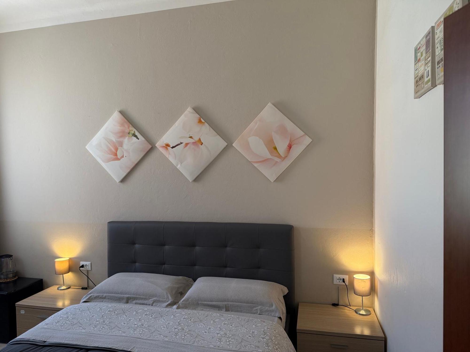 Affittacamere Home&Stazione Bolonia Exterior foto